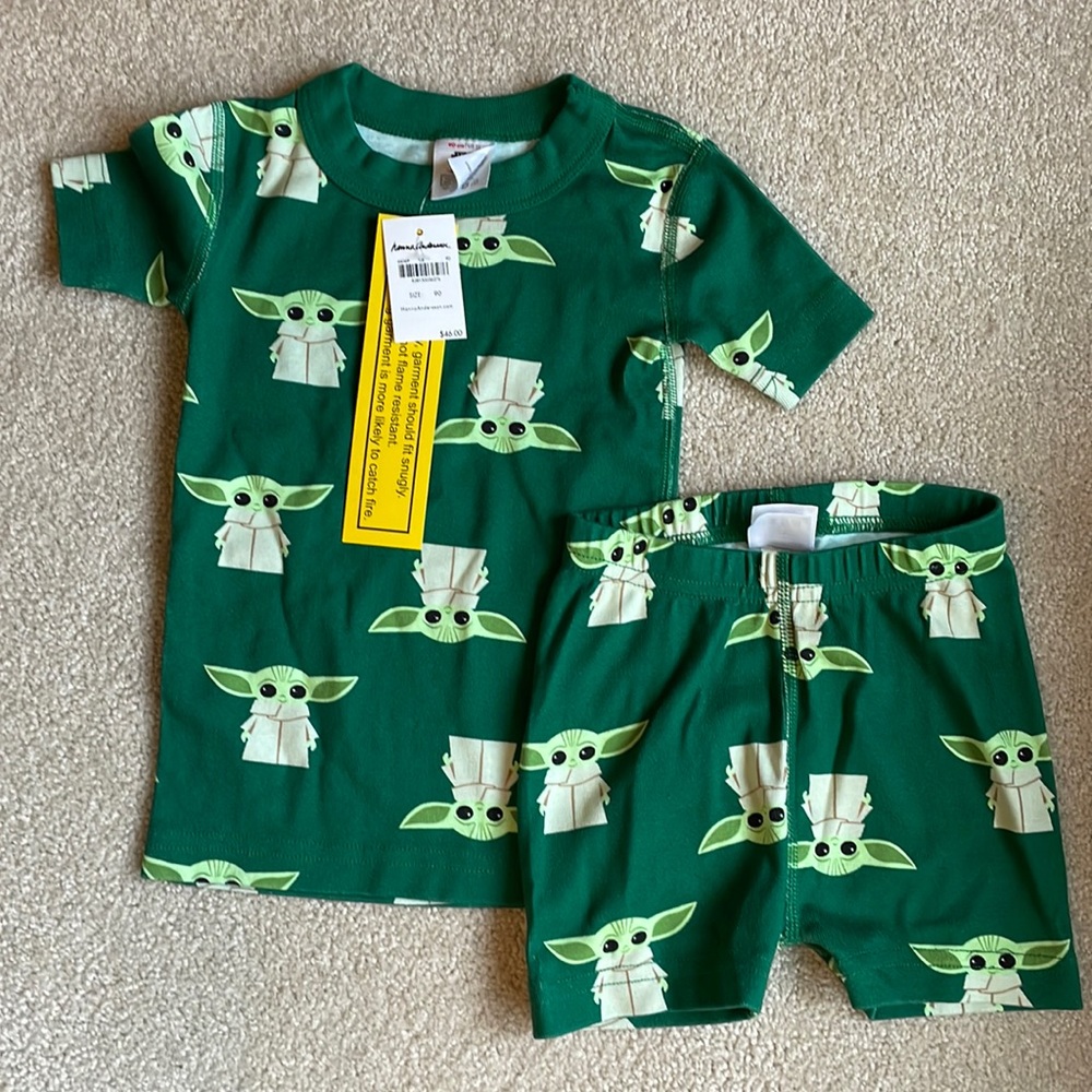New w tags Star Wars Hanna Anderson yoda shortie pajamas 3T